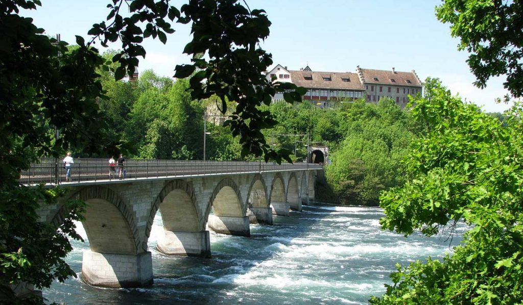 Zomervakantiekriebels - Bijzondere reistips Schaffhausen