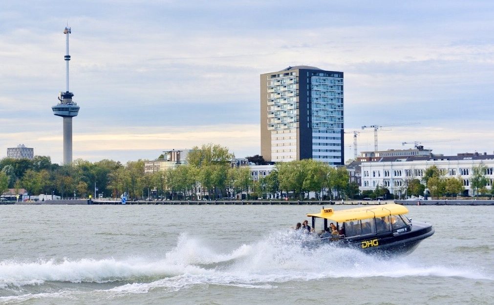 Beleef Rotterdam vanaf het water tijdens jullie onvergetelijke incentive reis!